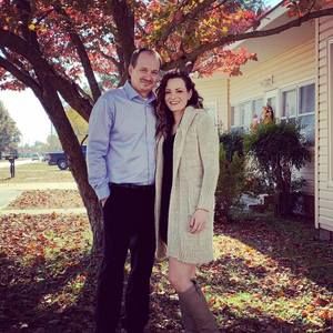 Meet your Posher, Chris-jen